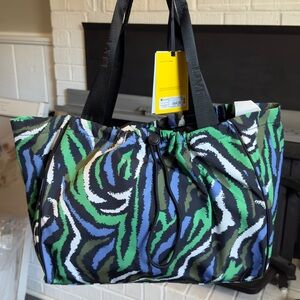 🖤💙Disco Zebra Green Tote Bag - DVF for Target nwt